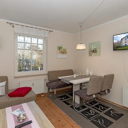 Apartment Ostseewelle 21 Kuehlungsborn